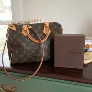 Louis Vuitton Monogram Speedy 25 plus LV leather strap handbag purse vintage